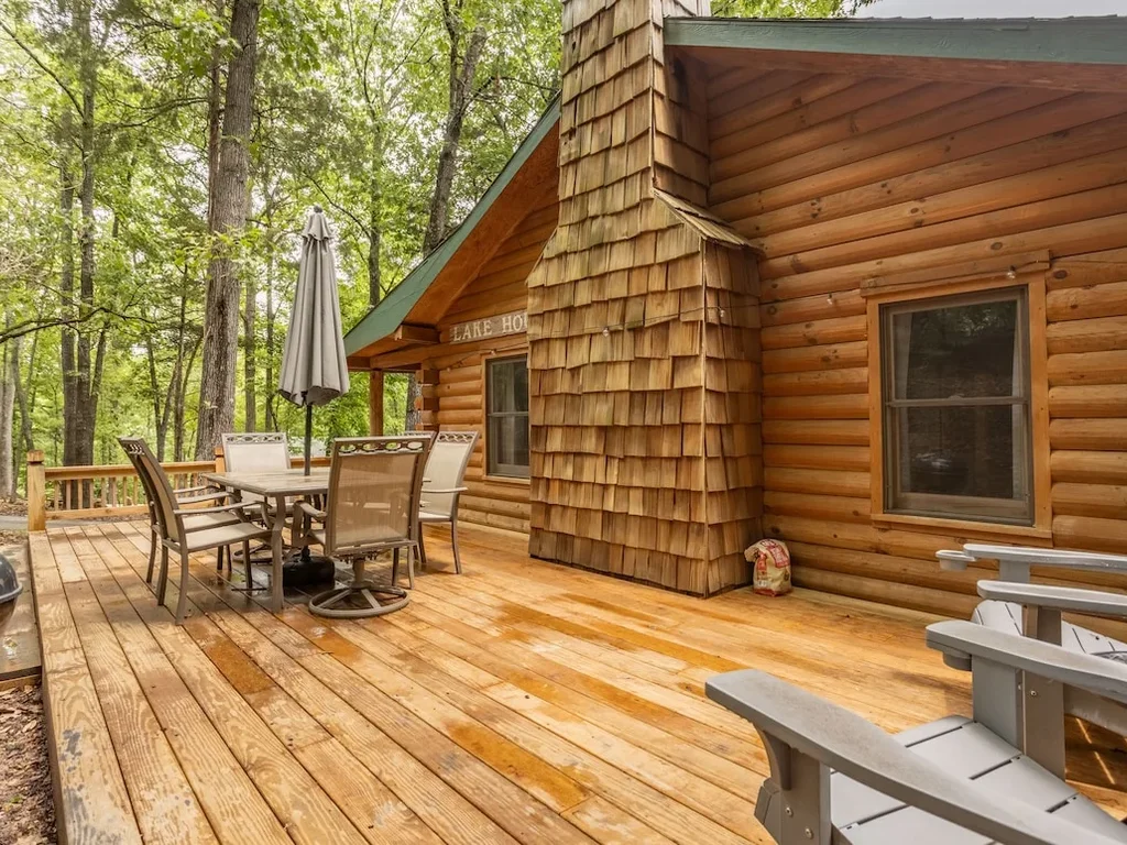 The Crackling Cabin