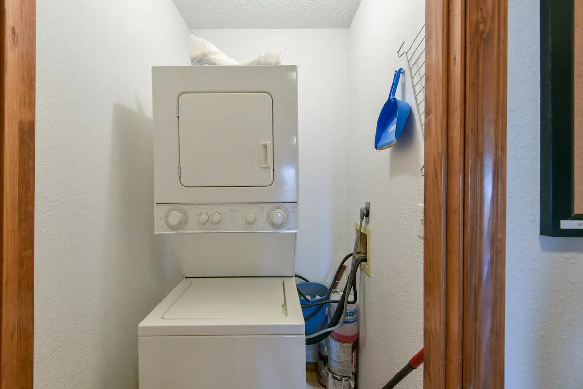 In-unit washer & dryer