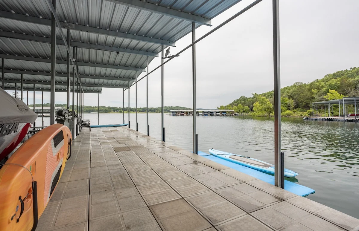 Swim dock for guest use (Slips not available)