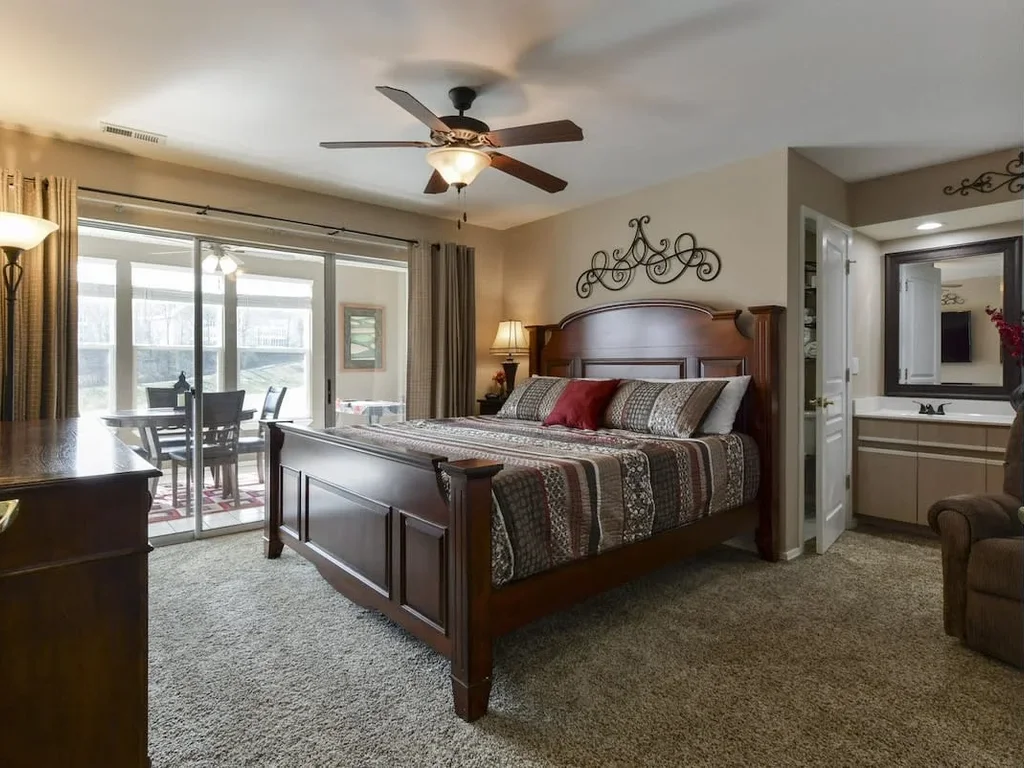 Little House on the Fairway- Luxury Golf Condo