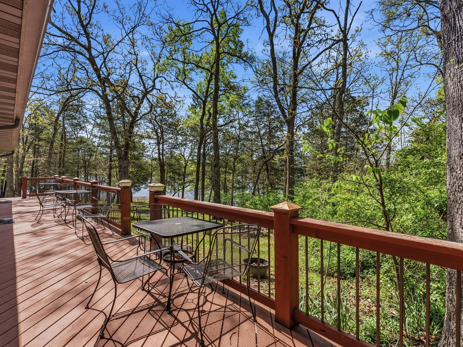 Shared deck on the back of the building