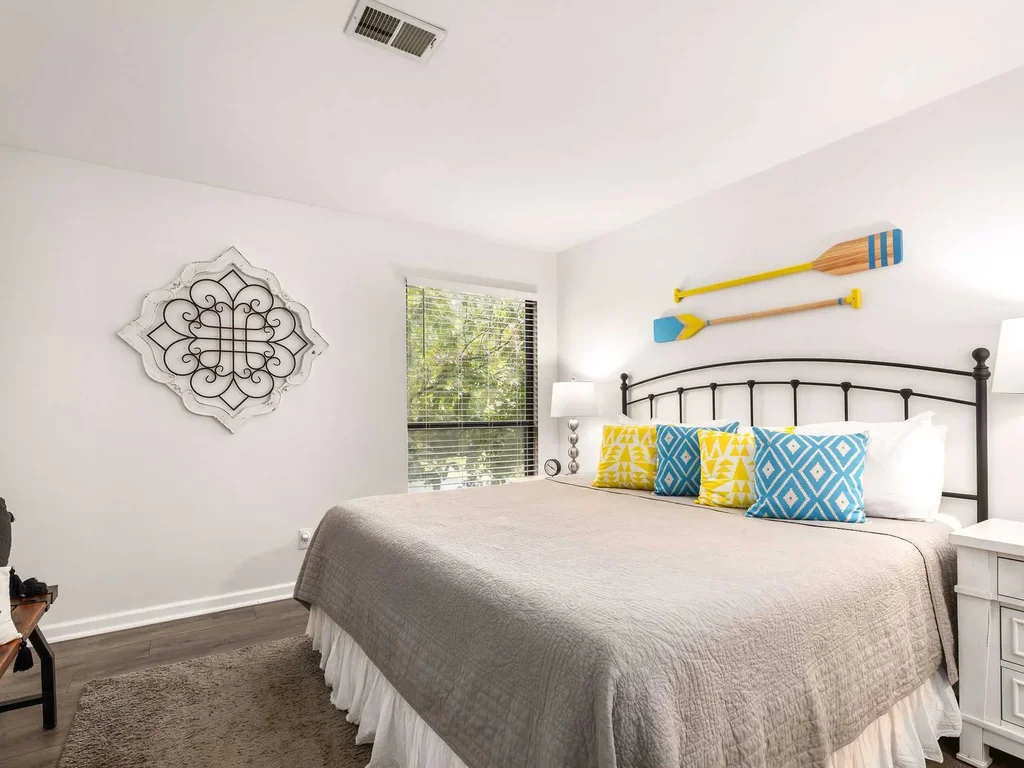 Sunny Pointe Condo