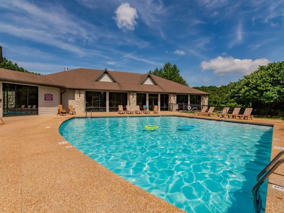 Seasonal outdoor community pool