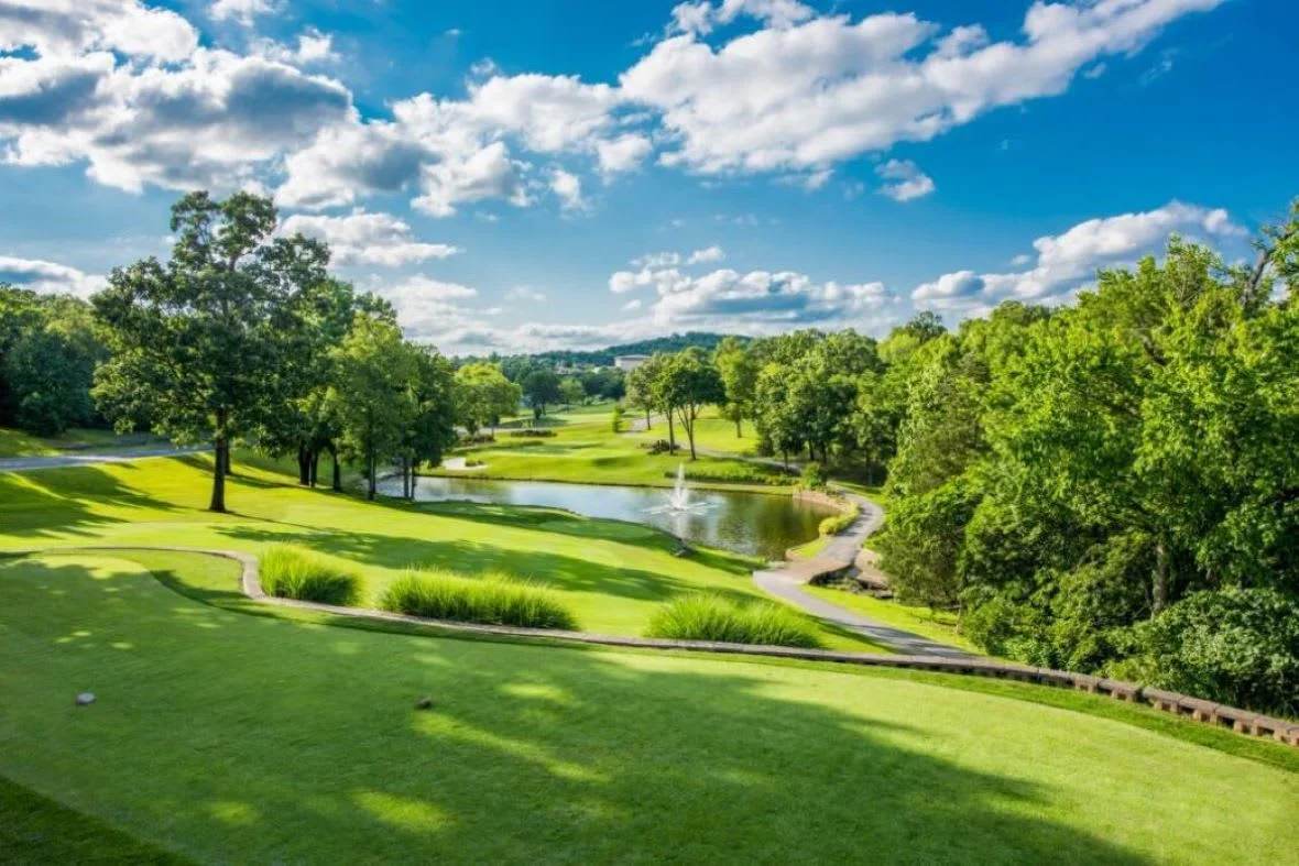 Gorgeous sceneries throughout the resort community!