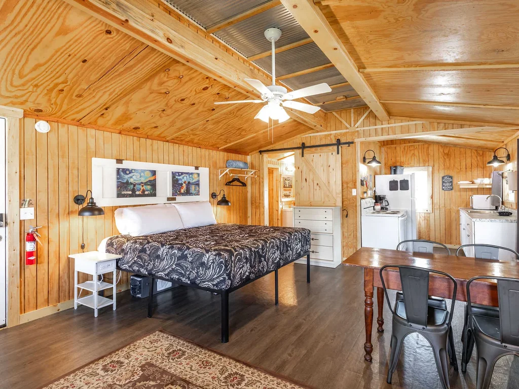 Historic Rockaway Beach Cottage 12