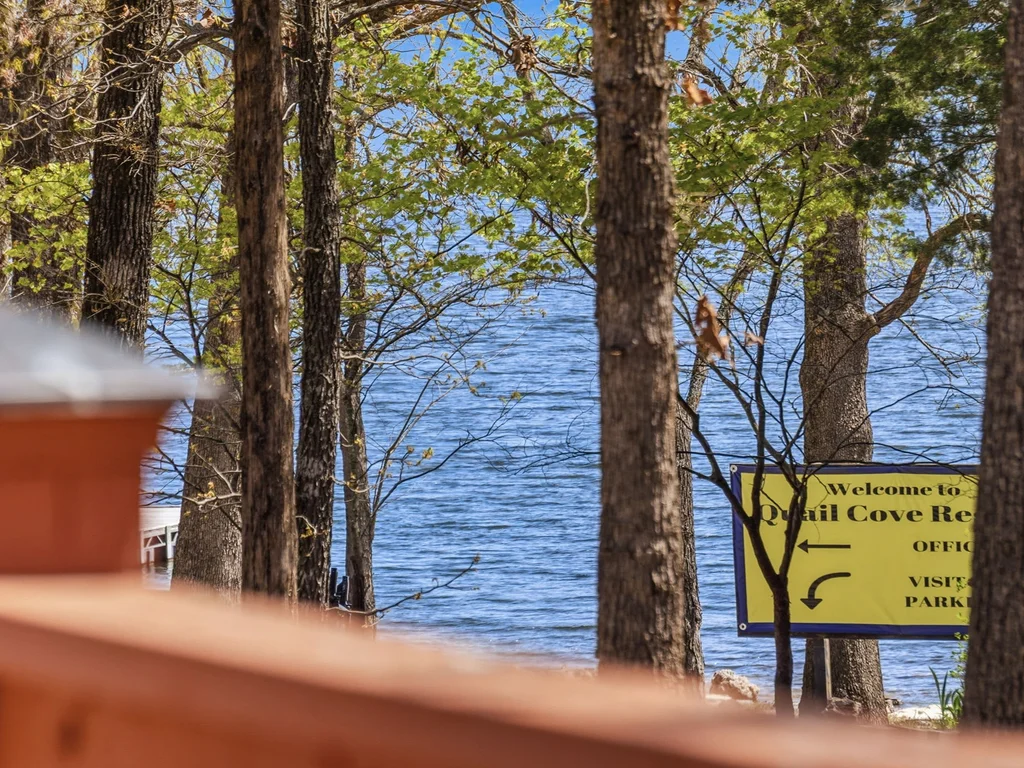 Scenic Lakefront Retreat | Boat Slip & Relaxation