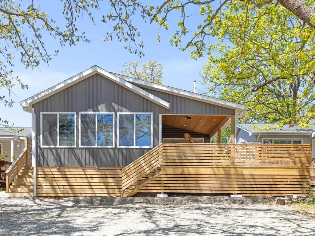 Lakefront Retreat | Covered Porch & Boat Slip Access