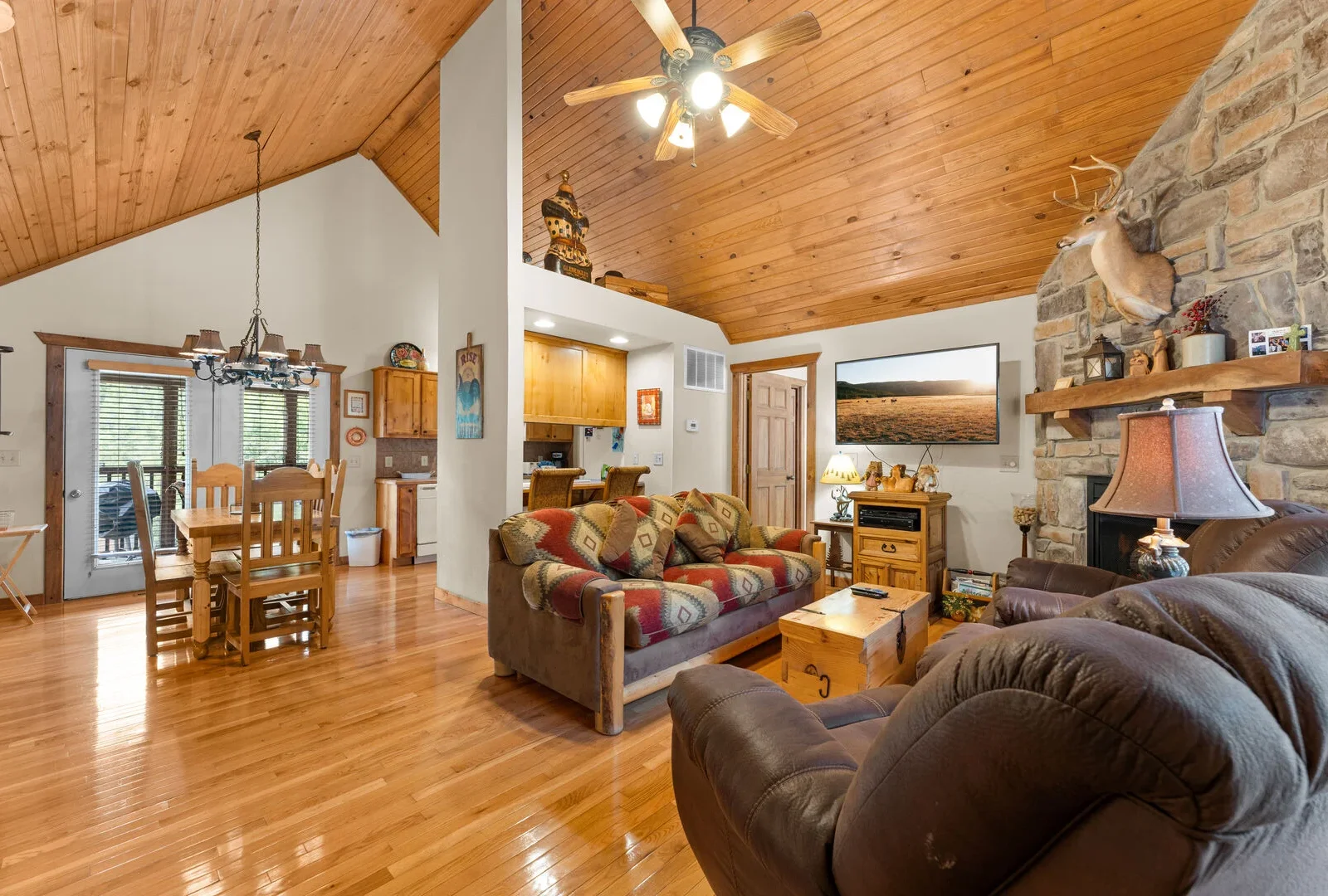 Dakota Lodge
