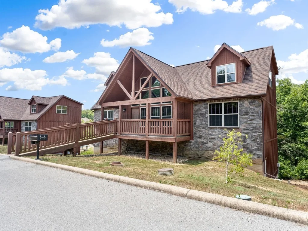 Timeless Memories Lodge-Sleeps 14