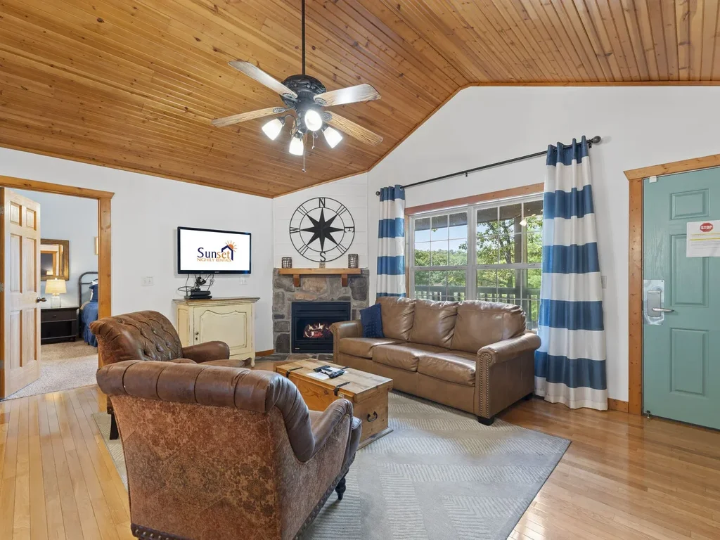 Paradise Lodge