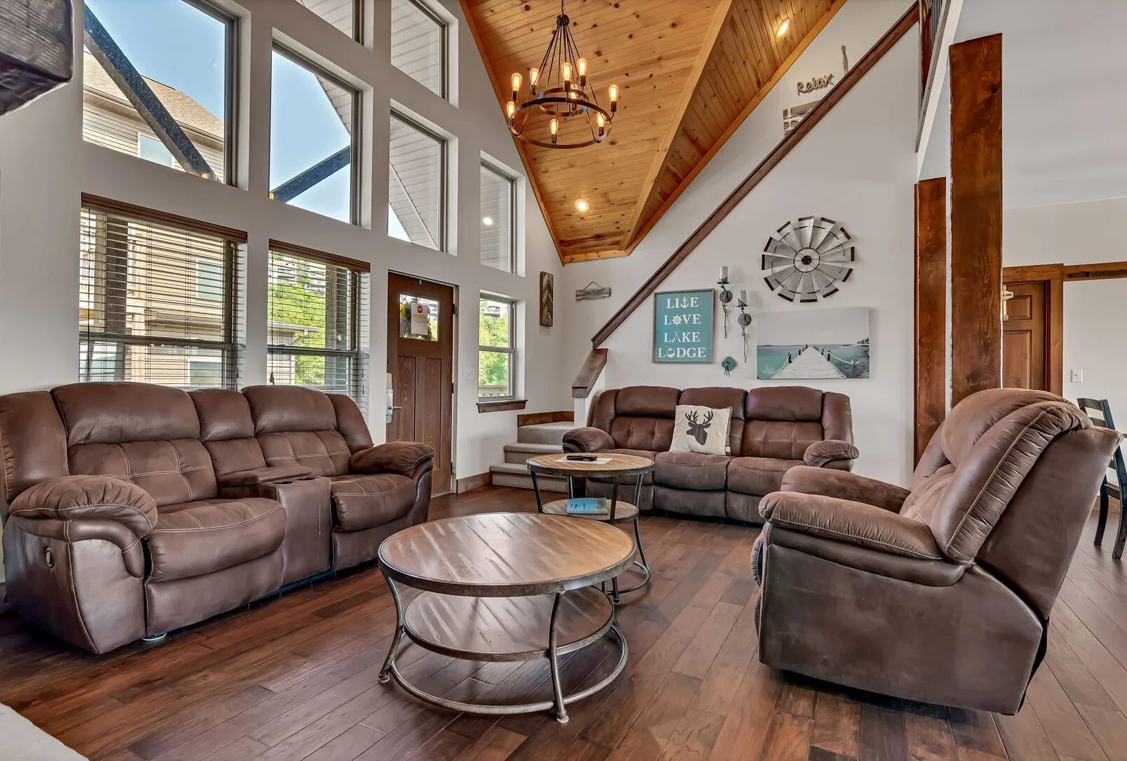 Rockwood Lake Lodge