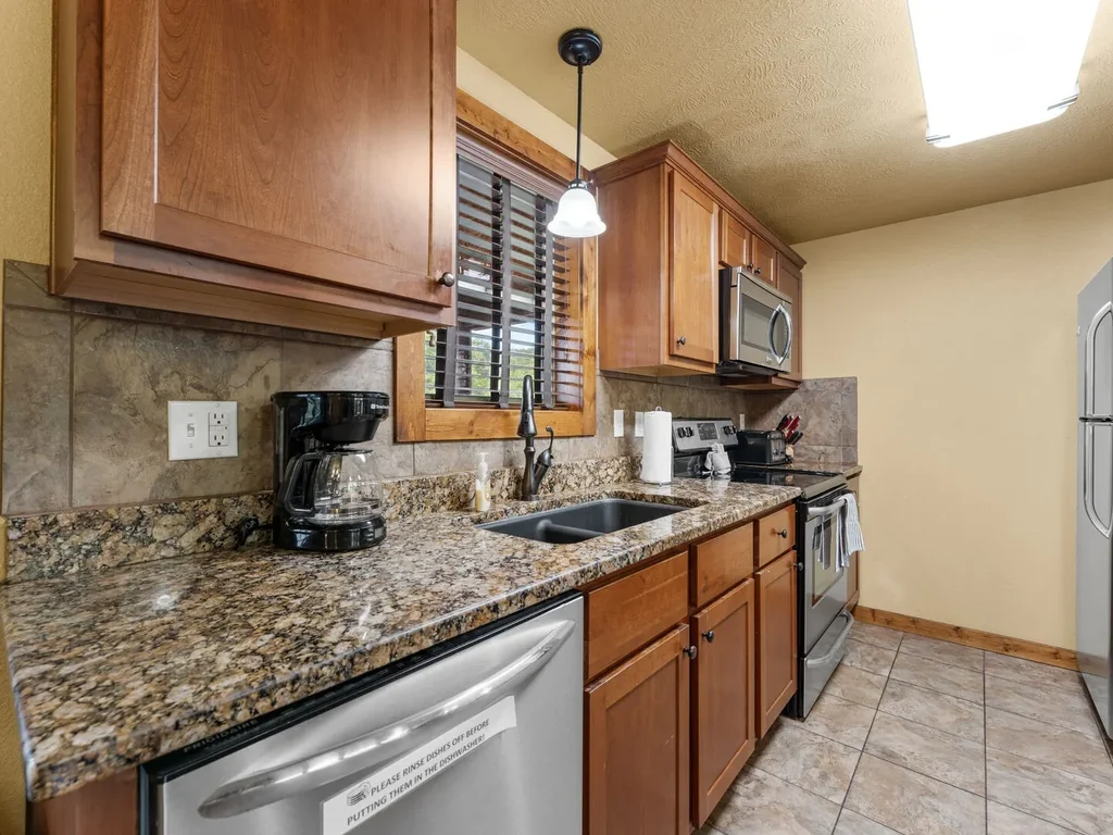 Makin Memories Lodge-Sleeps 14