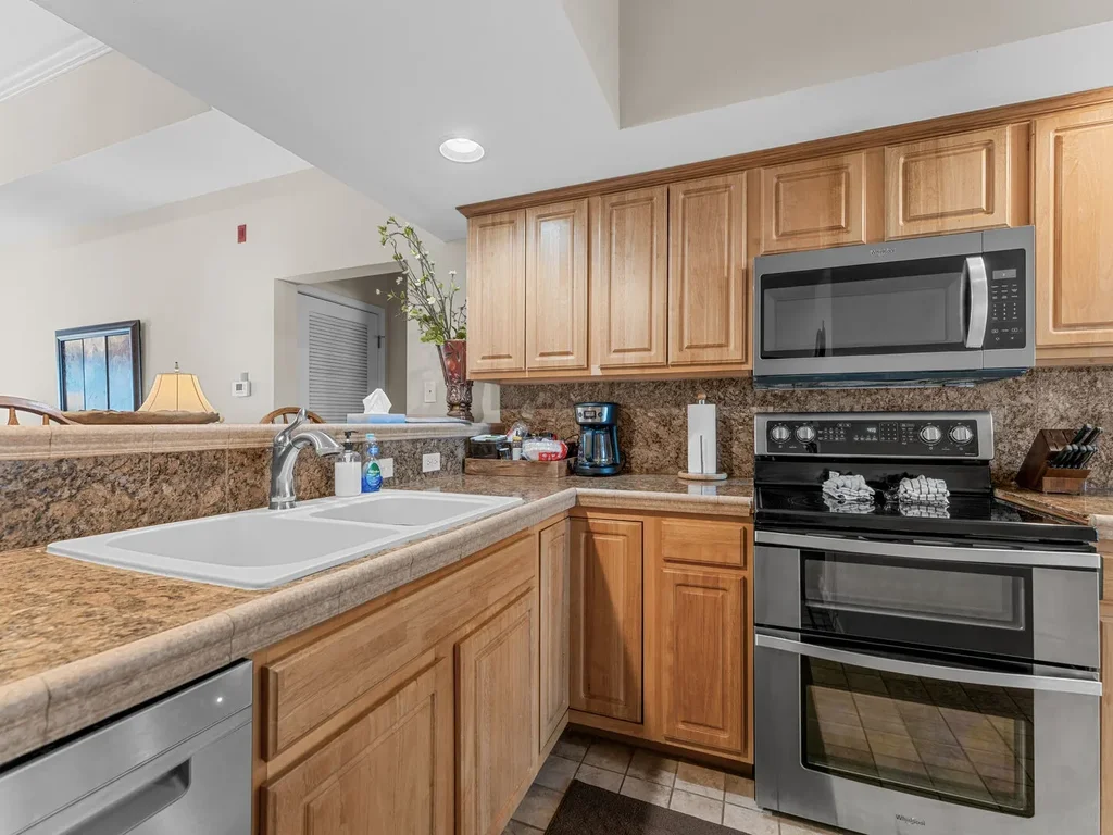 Green Mountain Grand Condo