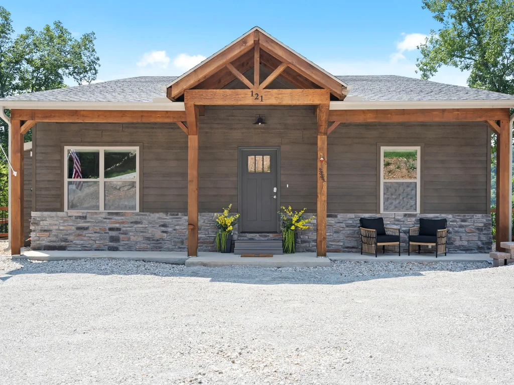 Games, Private Hot Tub, Lake View!