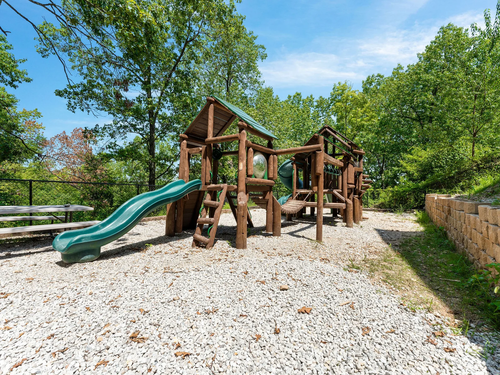 The perfect community perk for families traveling with kids. 🛝💙