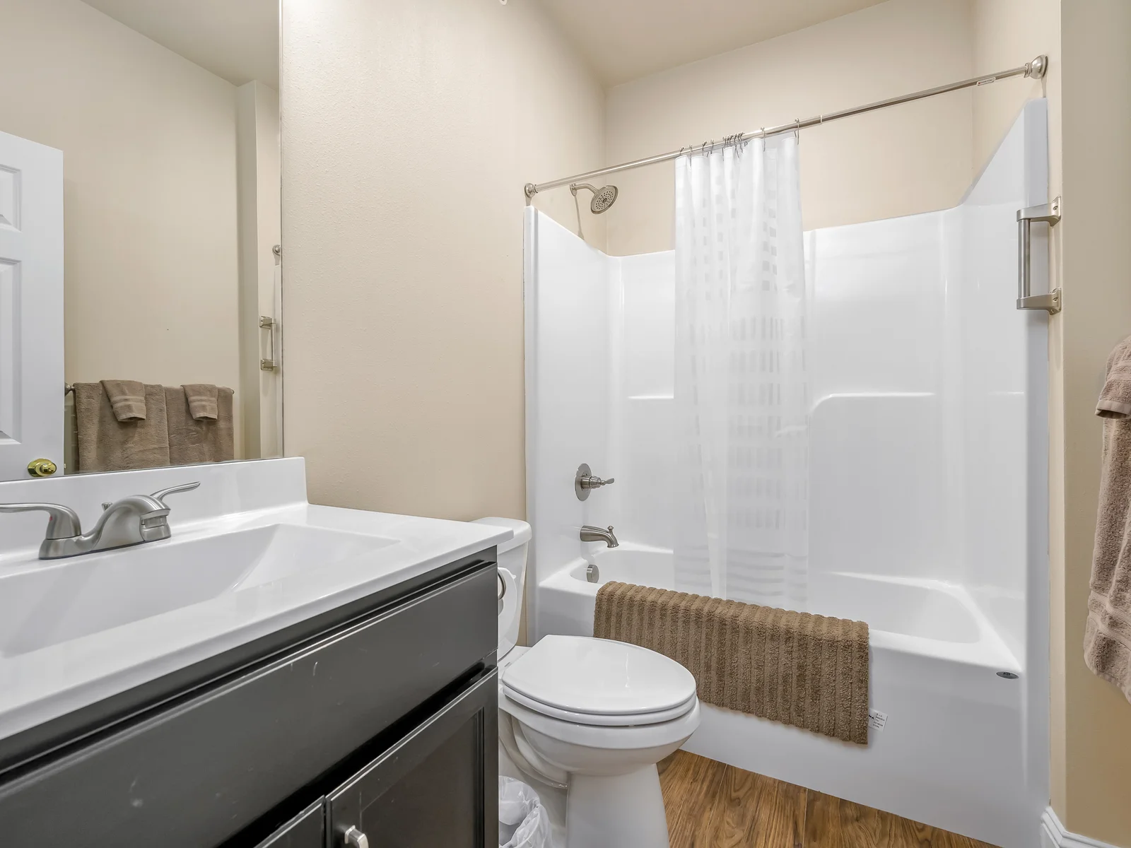 Bunk room bathroom
