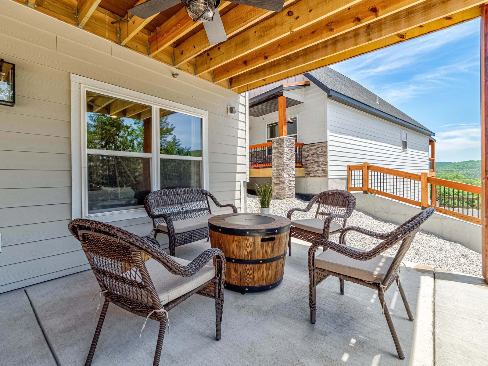 Fire pit