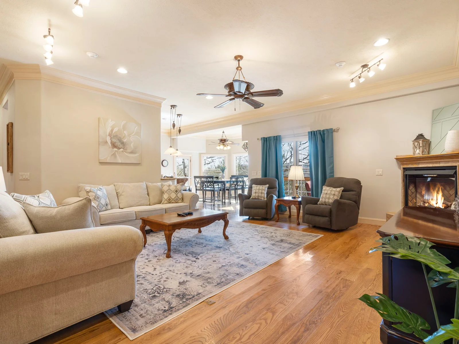 Main floor living space