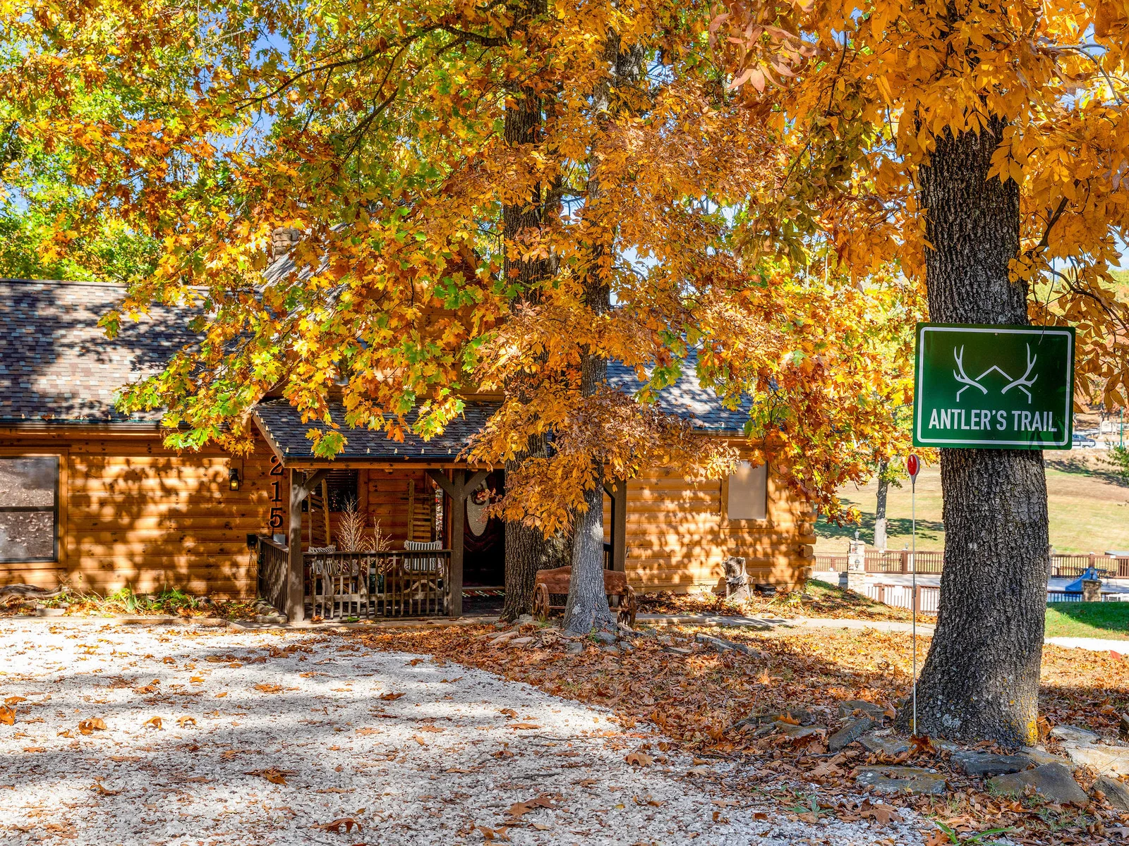 Antler’s Trail offers the perfect mix of nature and comfort.