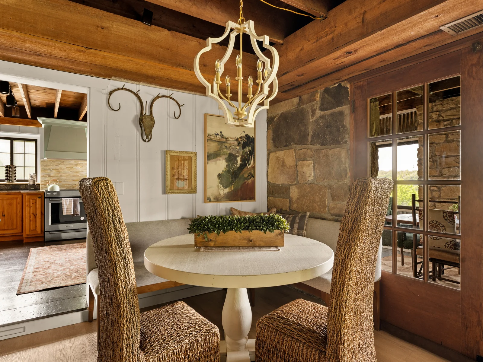 An intimate spot for meals, conversation, and slow mornings.