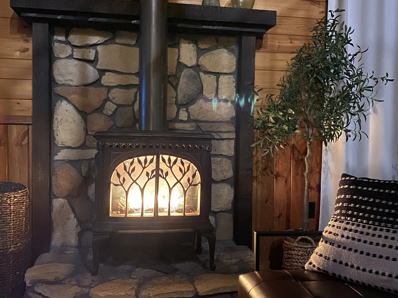 Warm and Cozy ***Available seasonally***