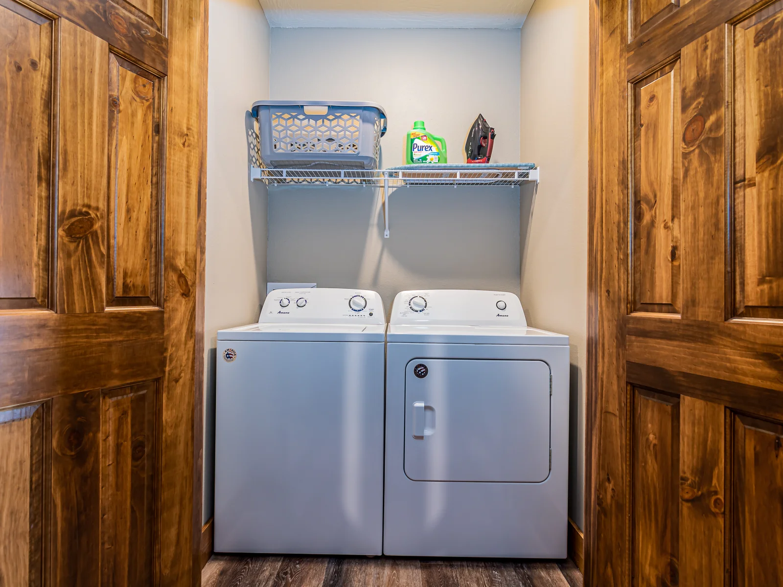 Full washer and dryer on the lower level. We provide laundry detergent!