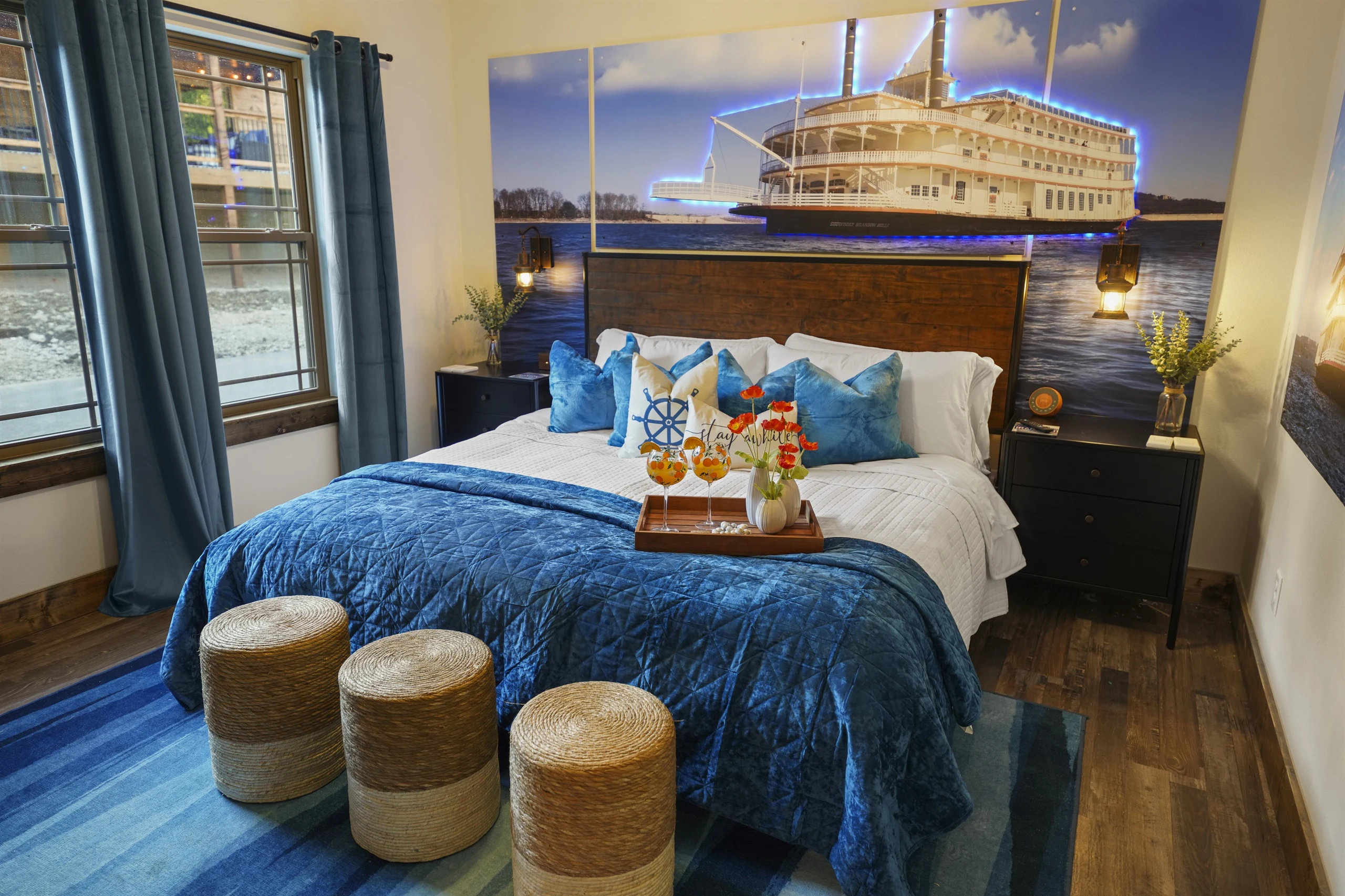 The Branson Belle Room with luxury king mattress and attached ensuite bathroom