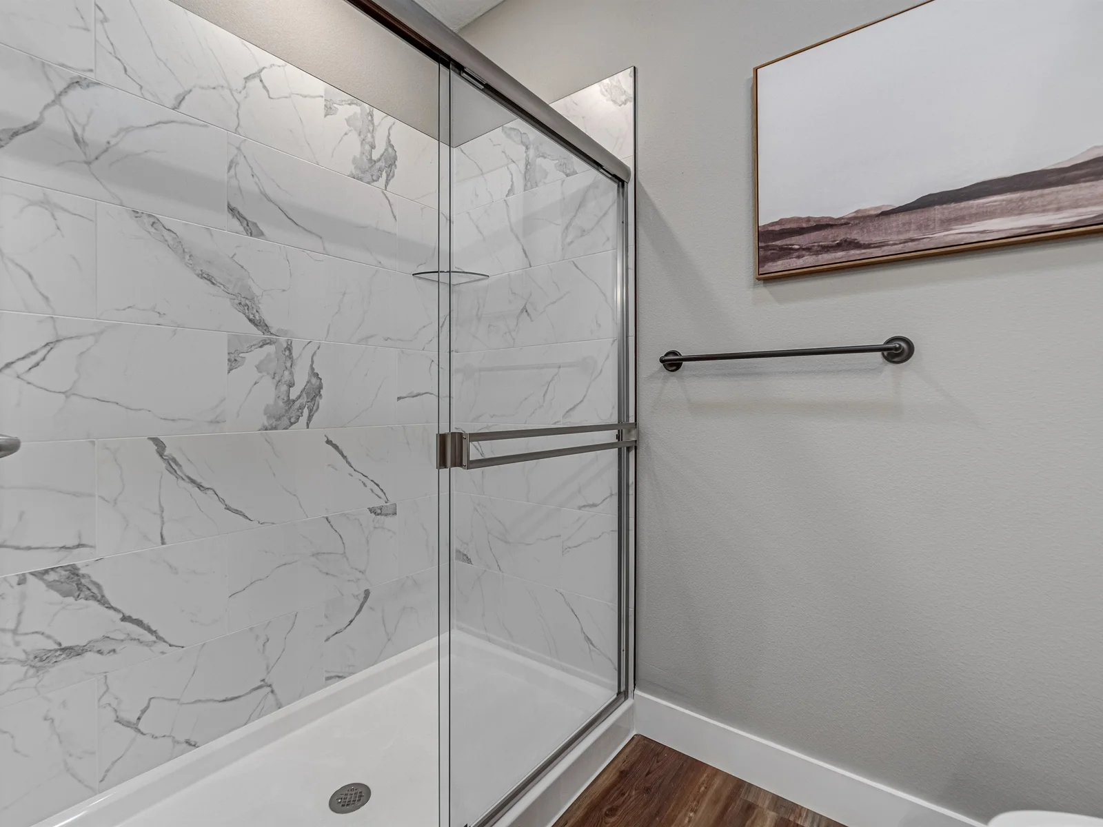 Upper level King #3 shower