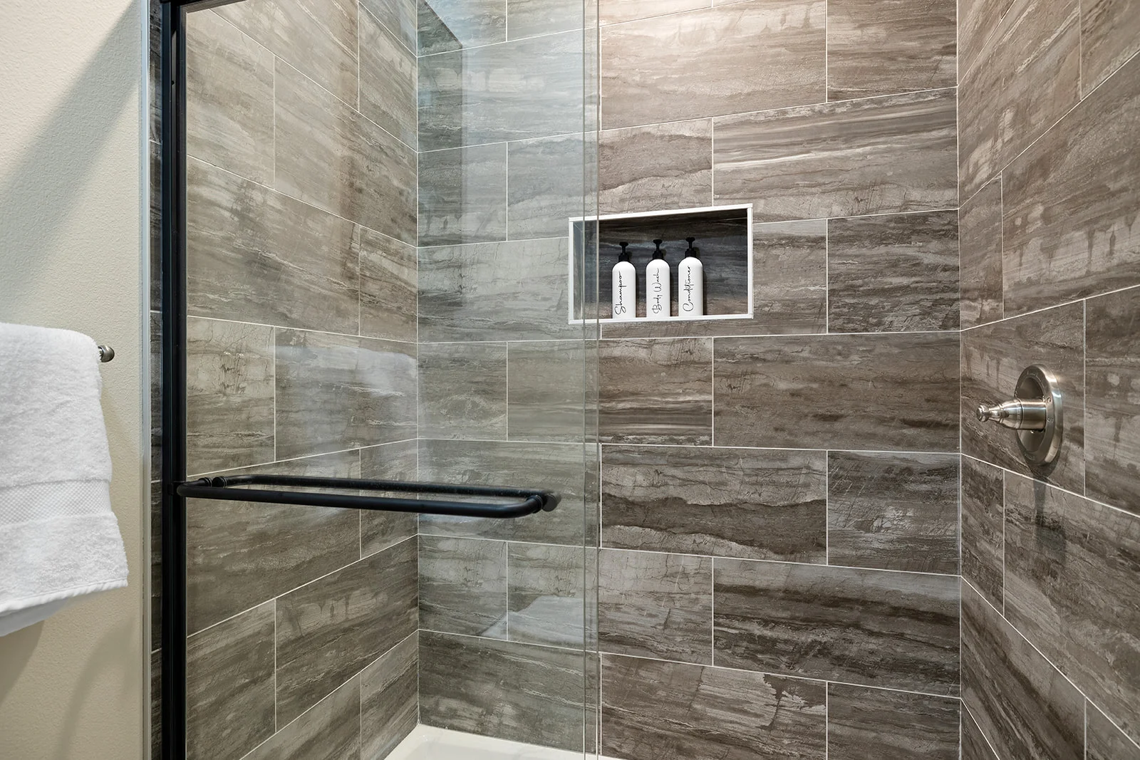 Ensuite bath