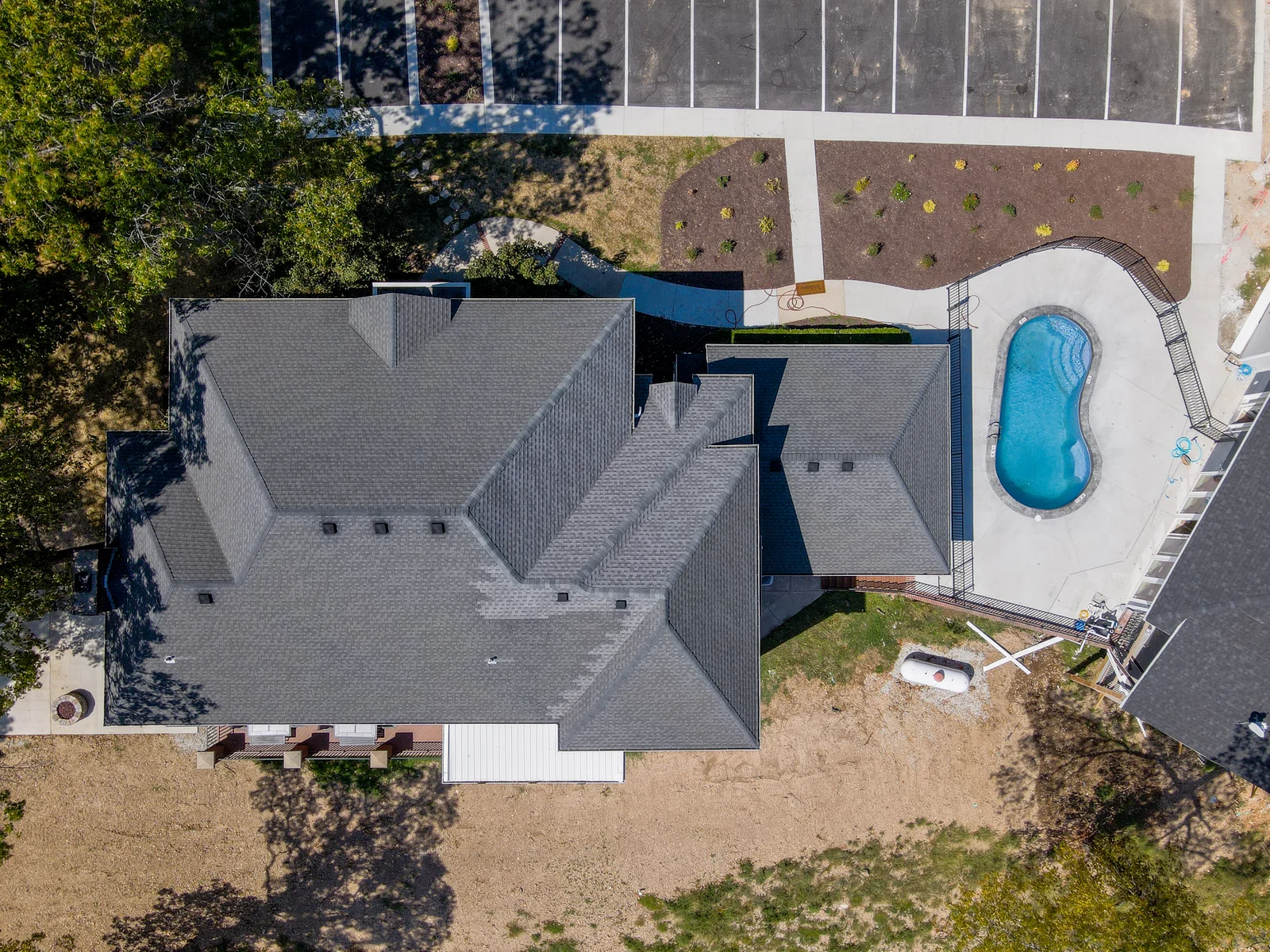 Aerial view of the manor with pool