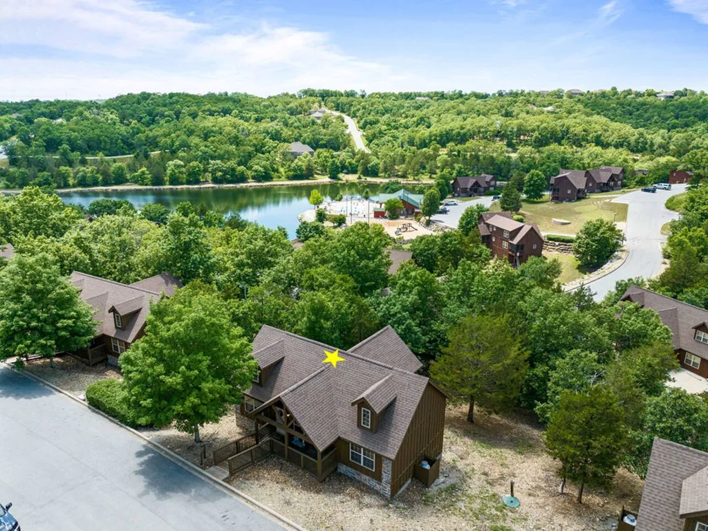 Sunshine Stonebridge in Branson West, MO