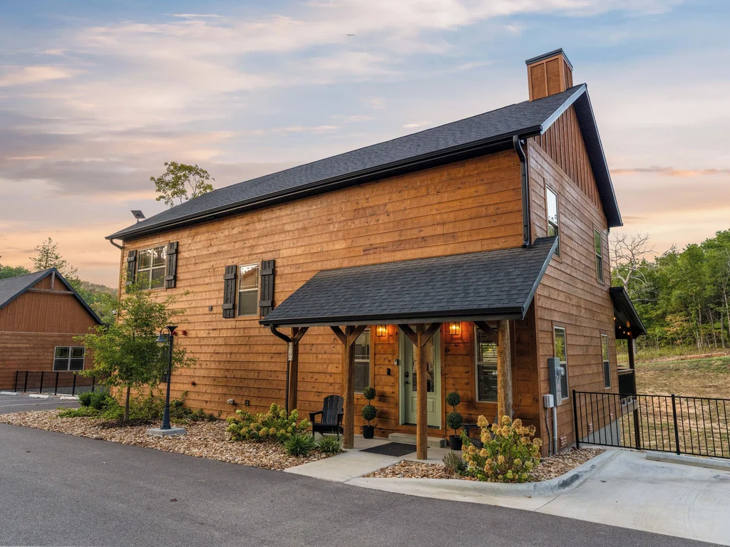Tall Timbers Camp 4 bedroom
