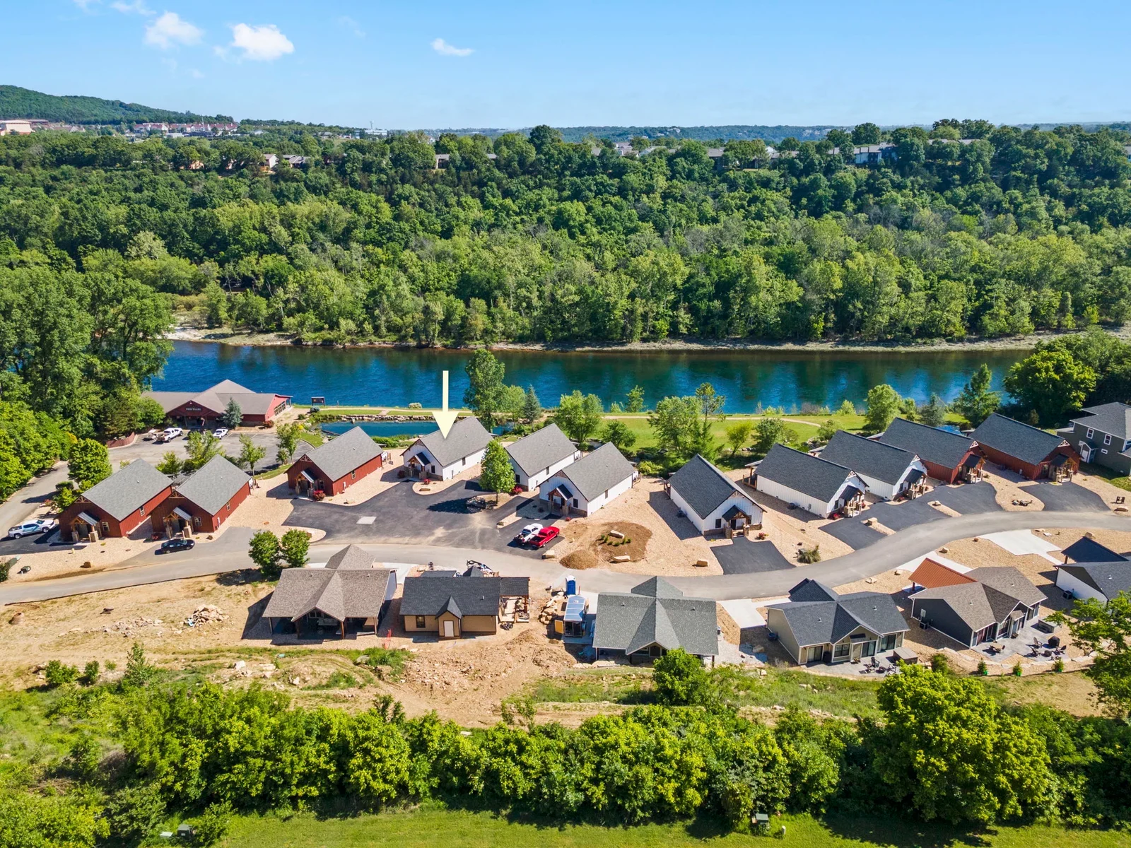 Right on Lake Taneycomo!