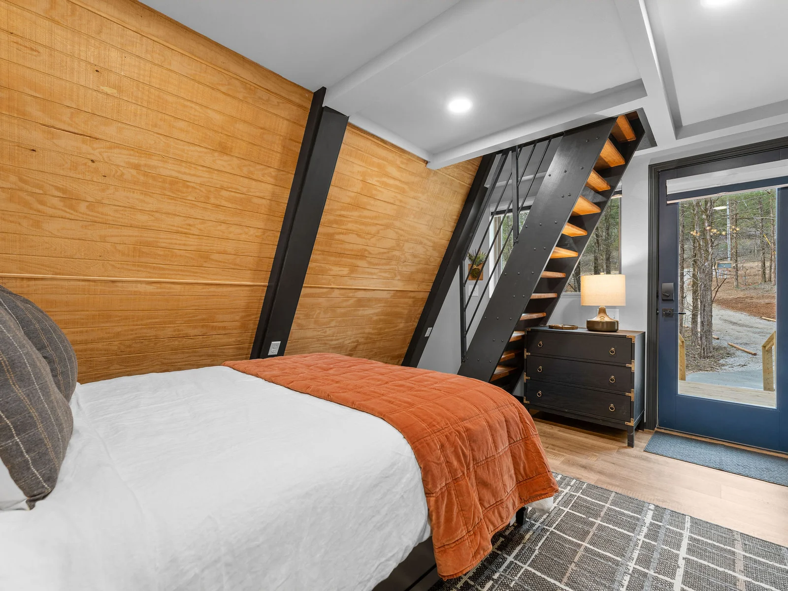 Access to the loft