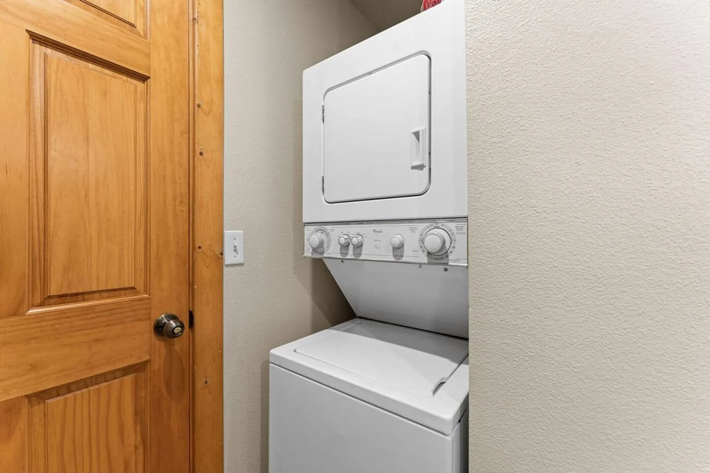 Washer and dryer in the 2nd master bath