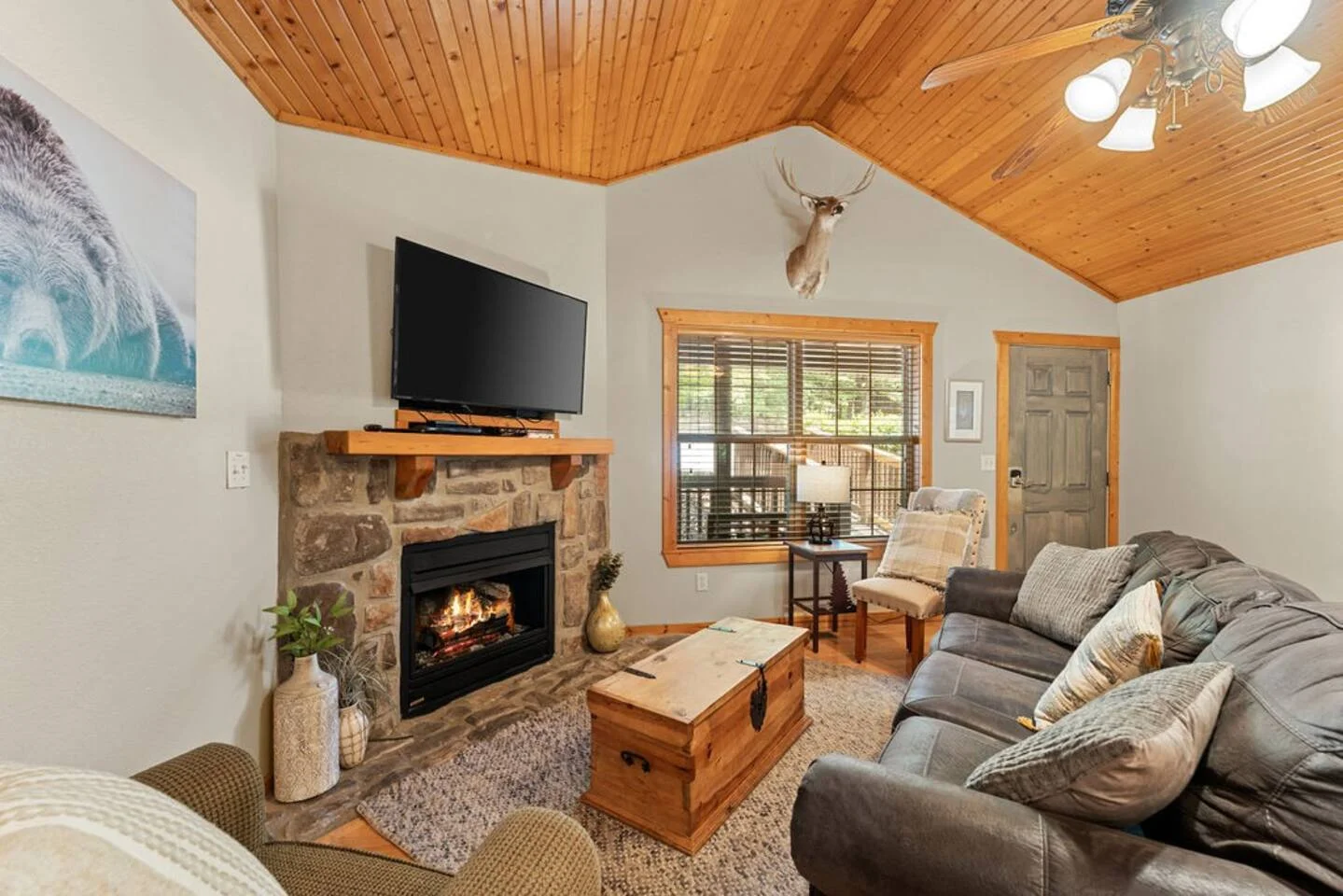 Cozy queen sleeper sofa in the living room.