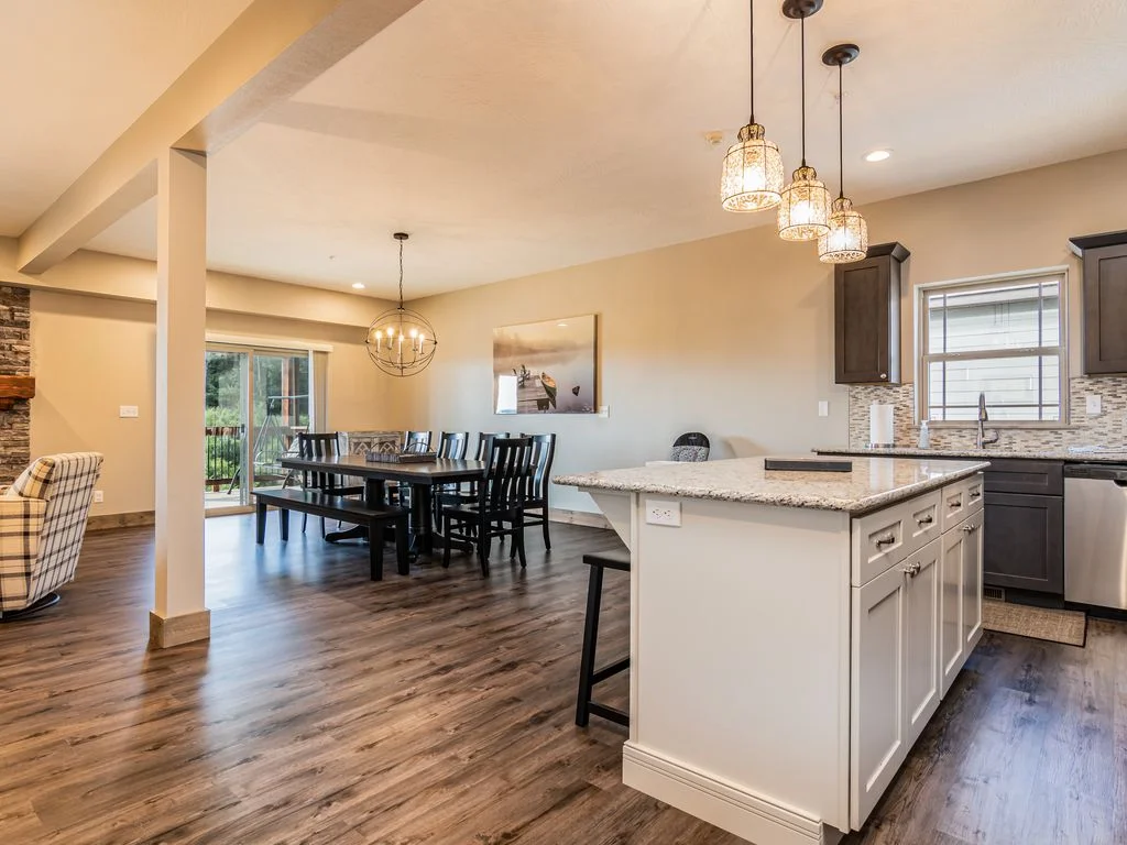 Plenty of room to enjoy meals together