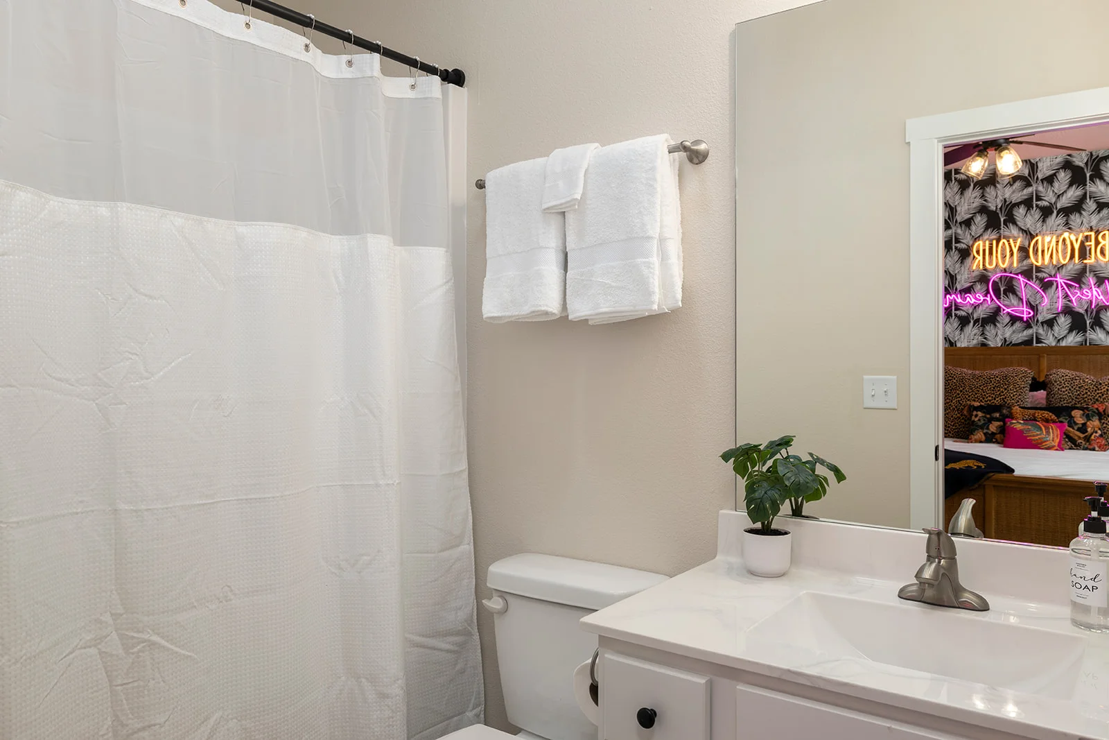 ensuite bath