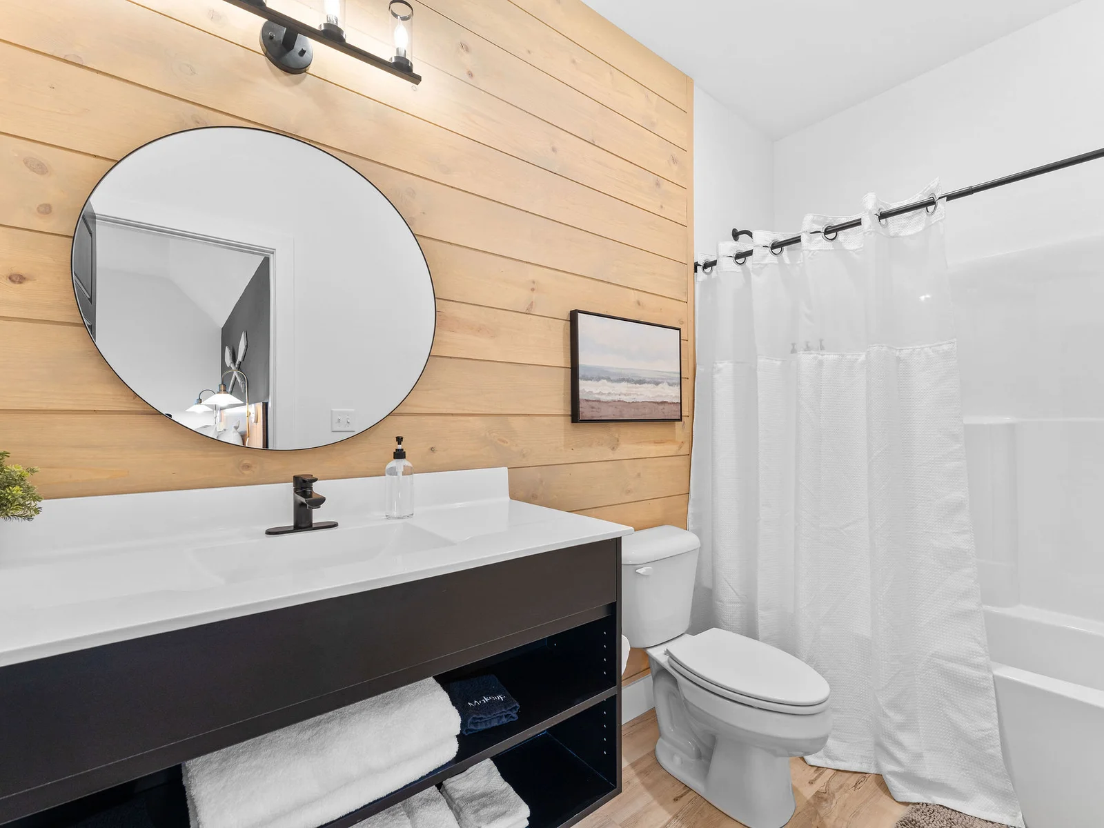 Ensuite bathroom