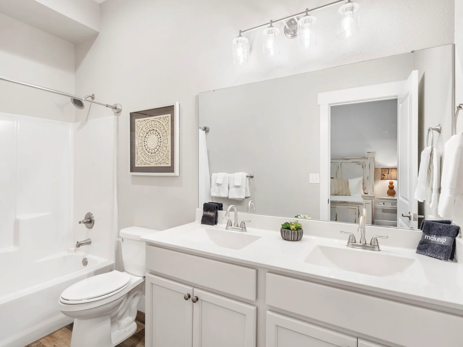Lower level bedroom #2 ensuite bath