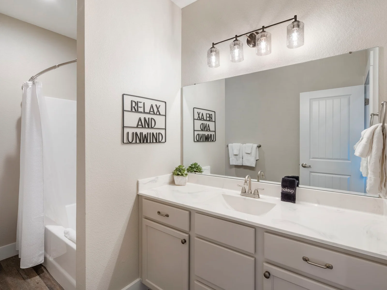 Main access bathroom