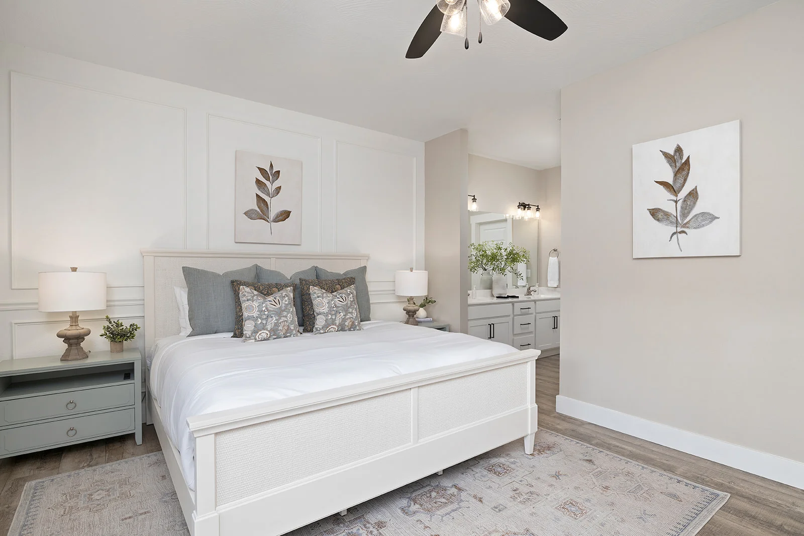 Main level king bedrrom #2 w/ ensuite bath