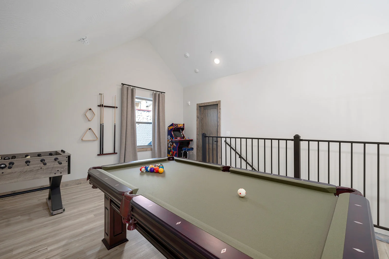Upper level game room! Pool table, Fooseball table, and Arcade Machine!