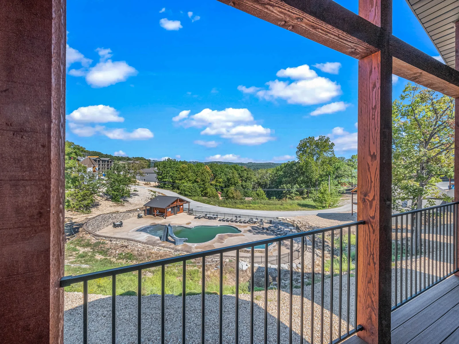 You'll love this location! So close to Silver Dollar City!