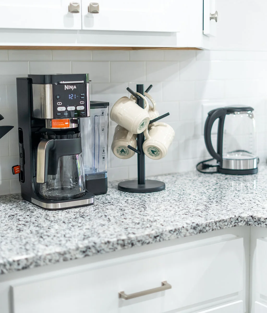 Coffee and Tea stations to start out your day with your favorite drink!