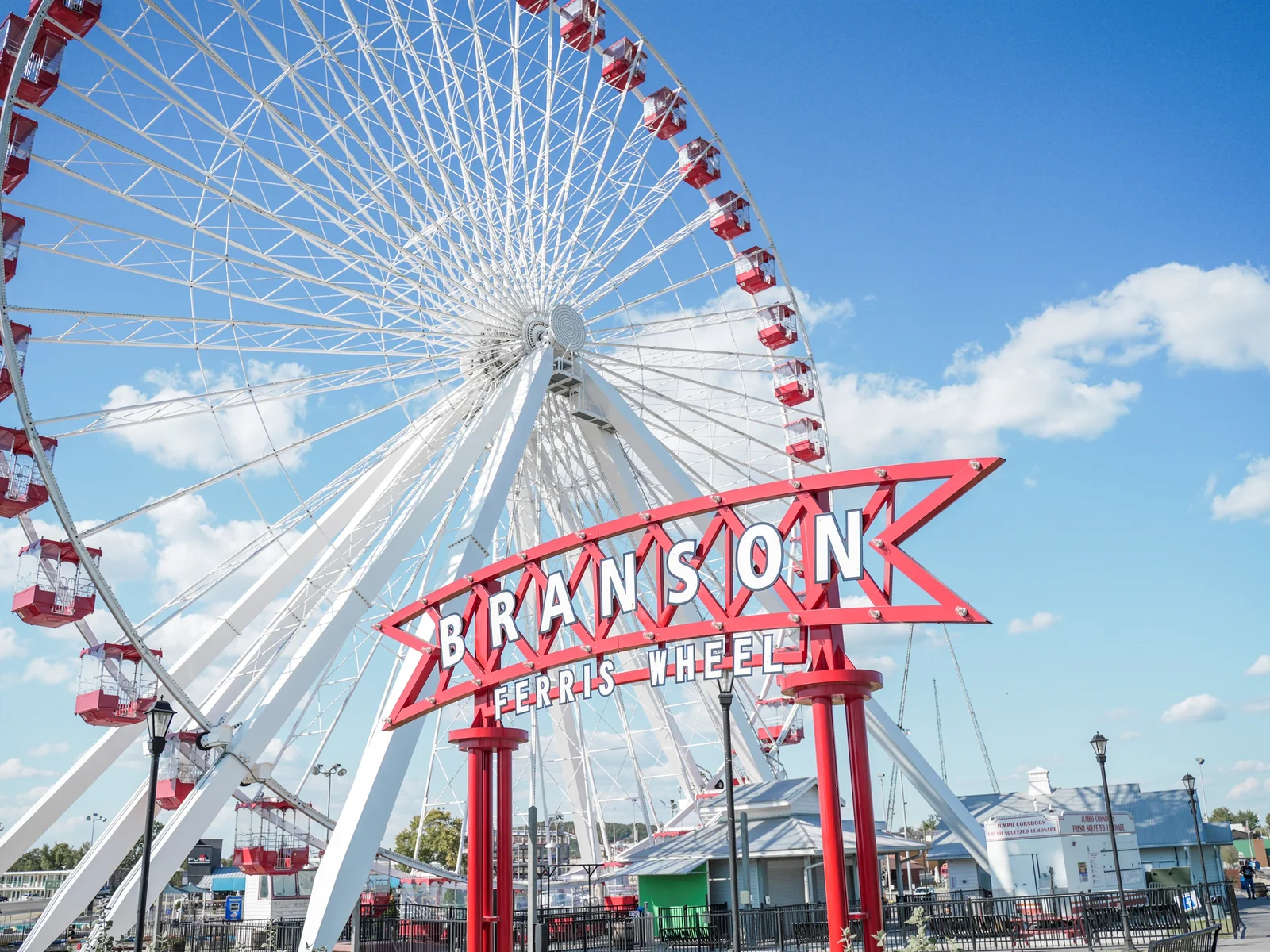 Just minutes away are amazing entertainment locations!