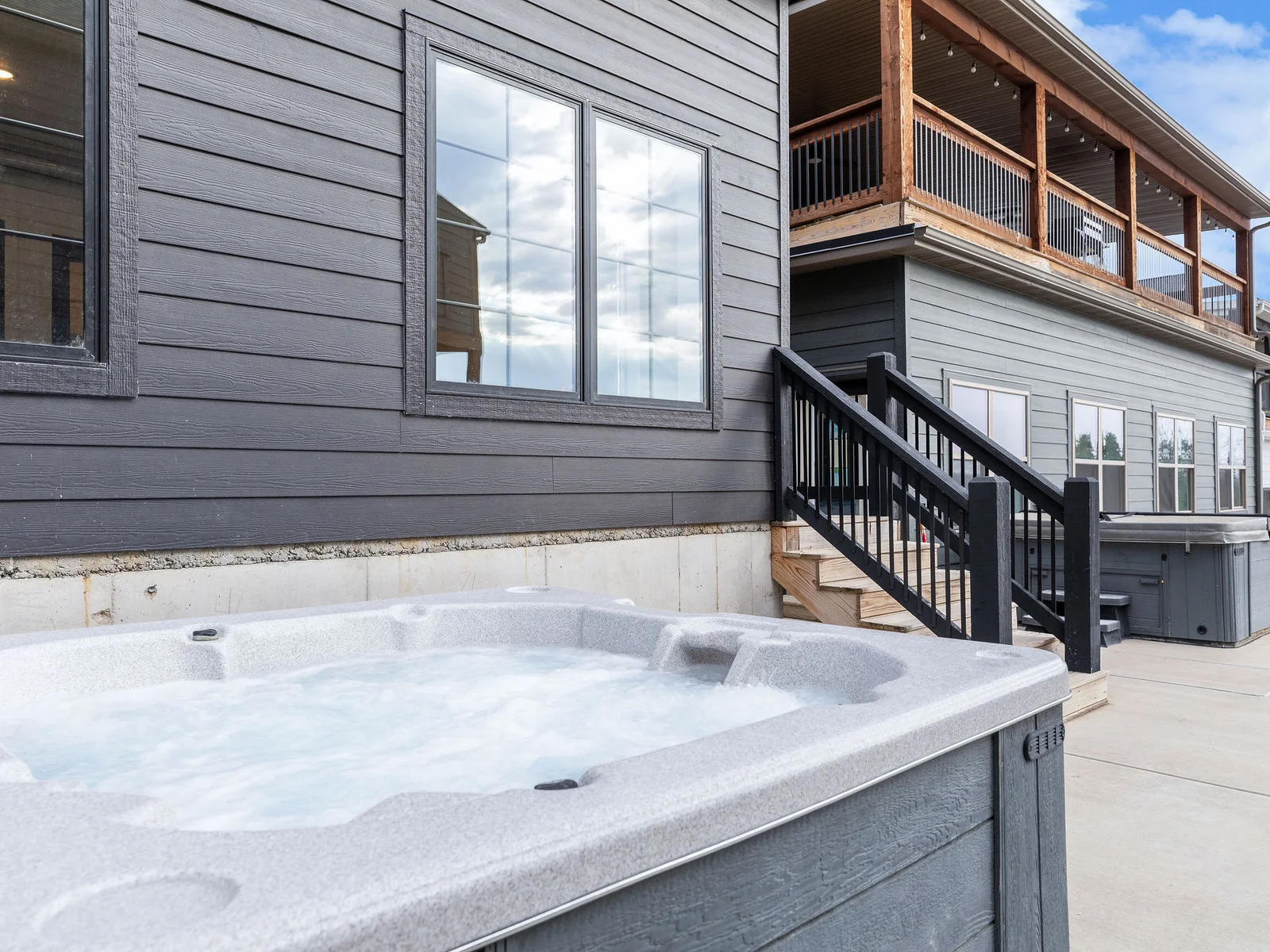 Private hot tub outside the pool!