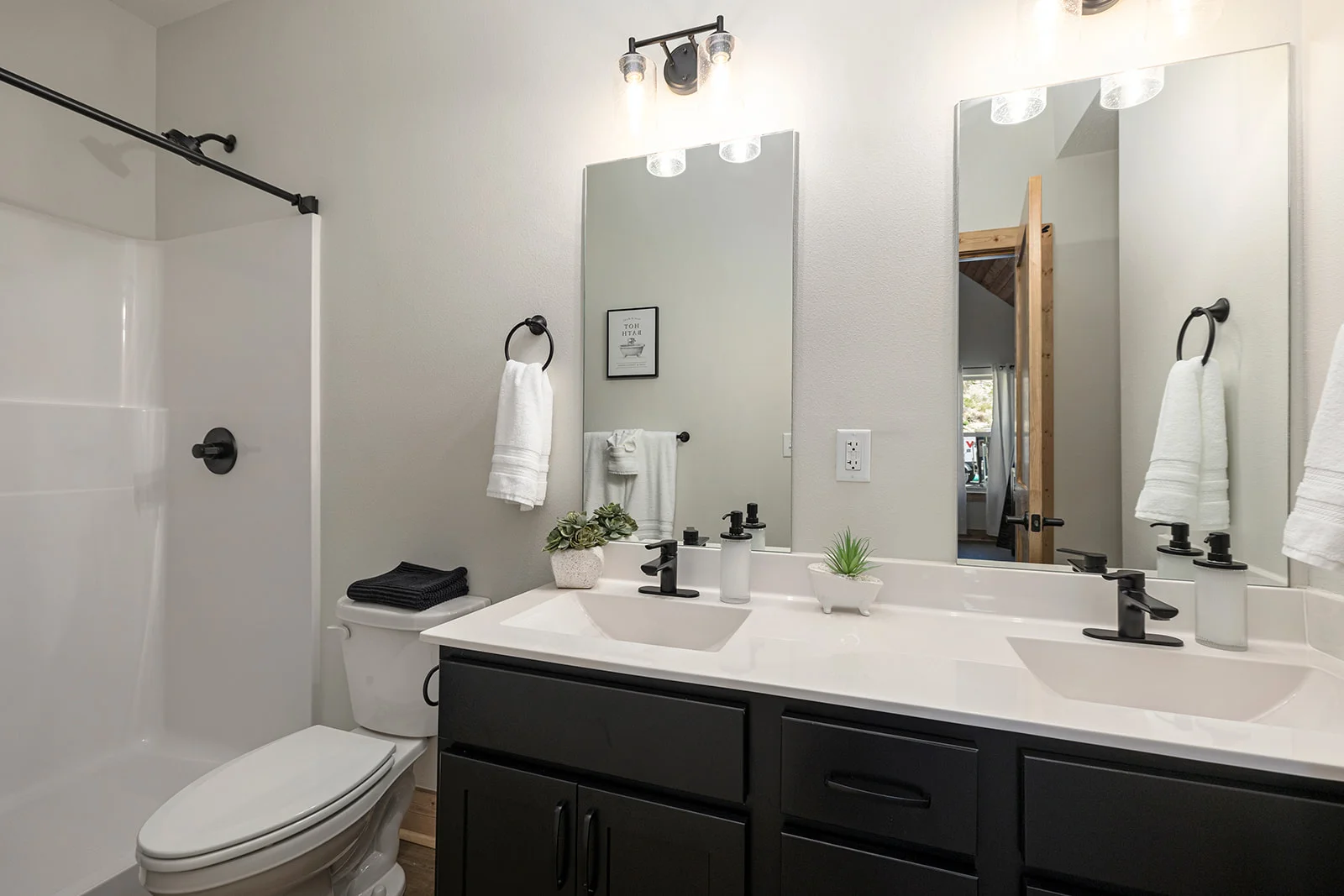 Ensuite bath
