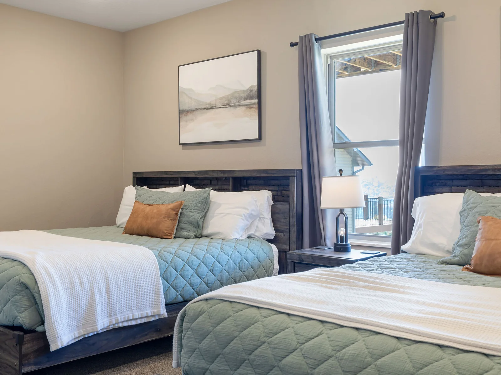 Lower level double king bedroom #2 w/ ensuite bath