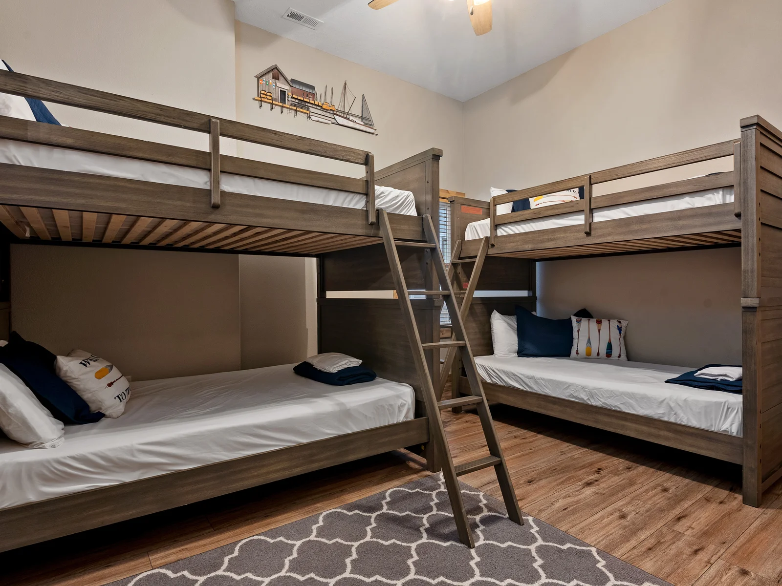 Lower level bunk room w/ ensuite bath